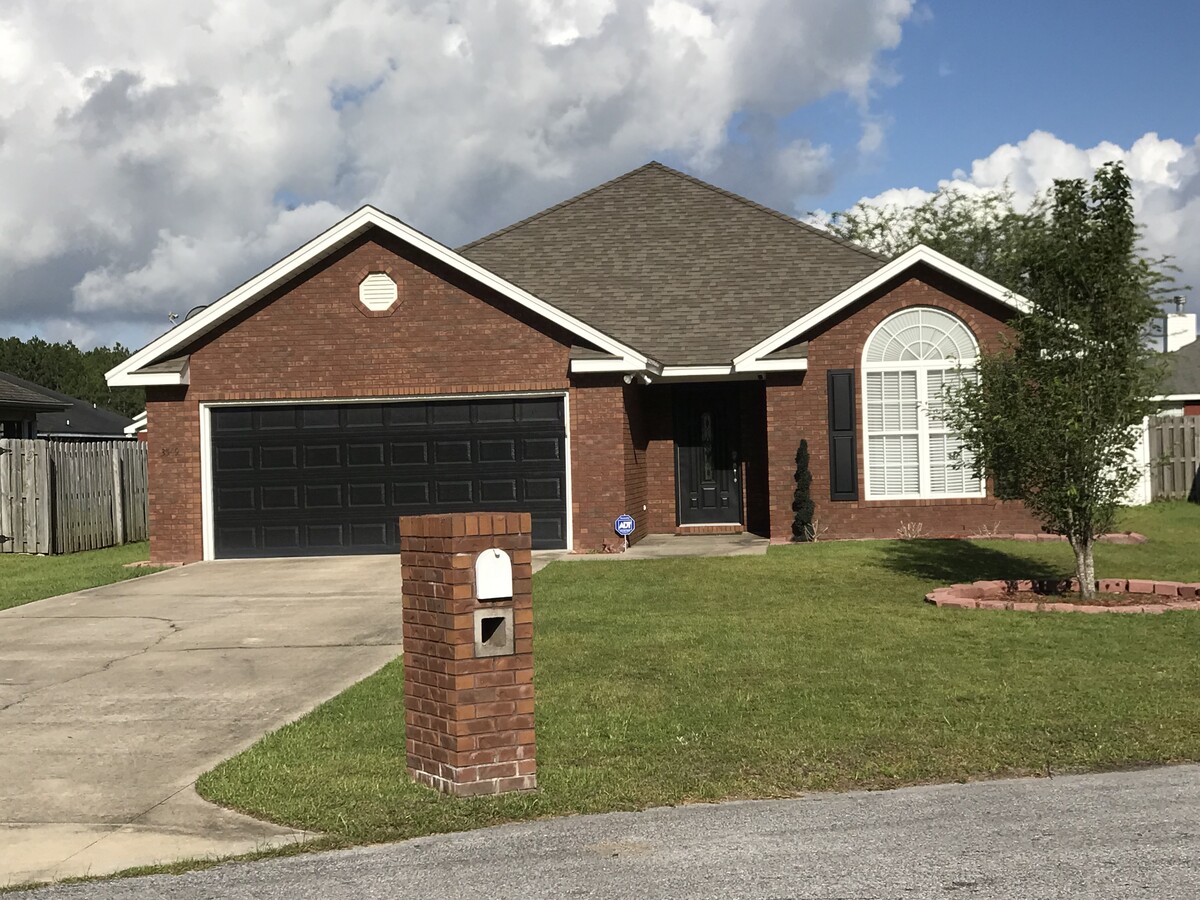 Photo - 3549 Brentwood Pl