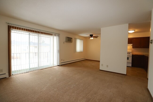 Photo - 10000 Morgan Ave Apartments