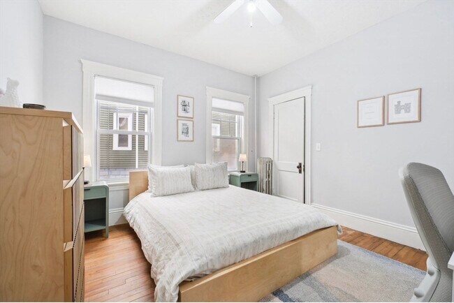 Photo - 422 Chandler St Unidad 2