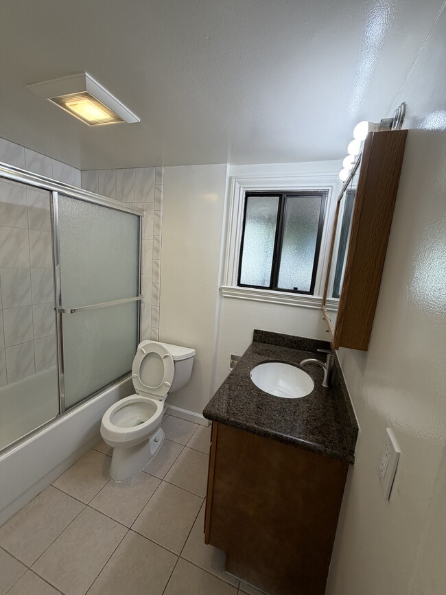 Photo - 3833 Beresford St Unit Duplex