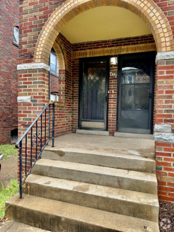 Rentals near Forsyth