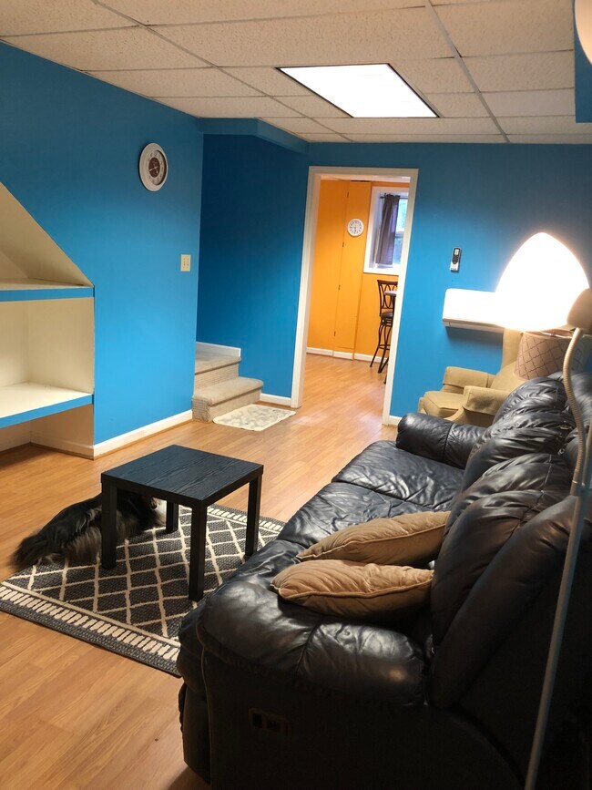 Sala de estar - 508 Plantation Rd Unidad A