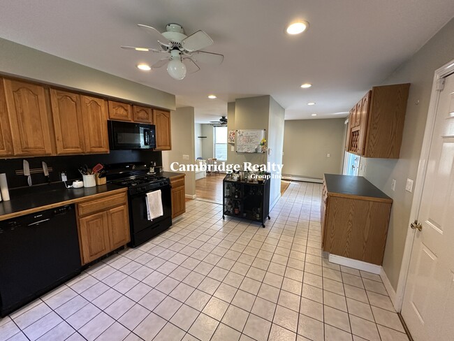 Photo - 47 Tremont St Apartments Unit 1