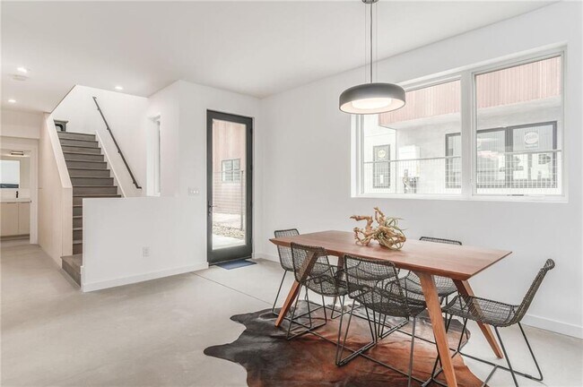 Photo - 921 Tillery St Unit B