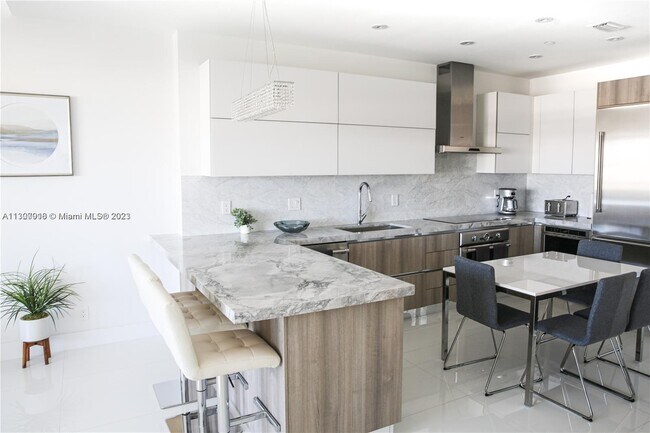 Photo - 100 Lincoln Rd Unidad 1643