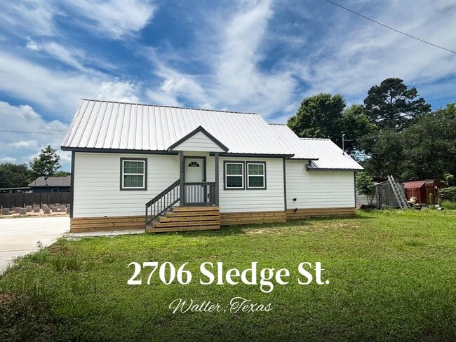 Building Photo - 2706 Sledge St Rental