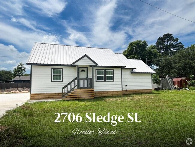 Building Photo - 2706 Sledge St Rental