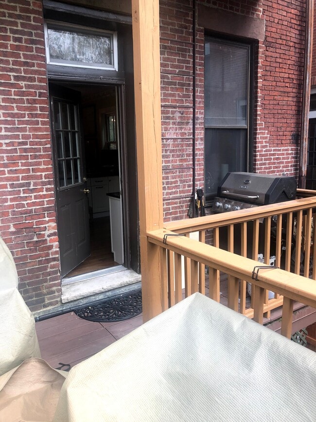 Photo - 95 Third St