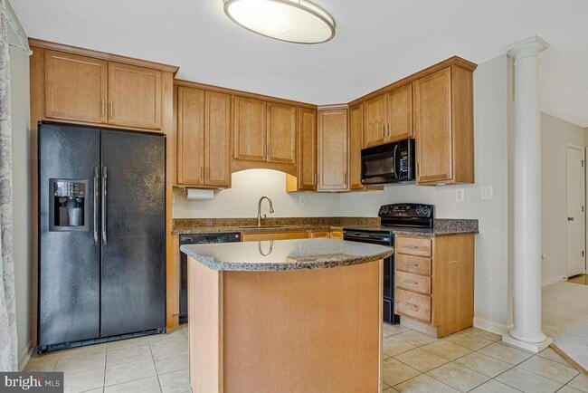 Photo - 1420 Knight Ave