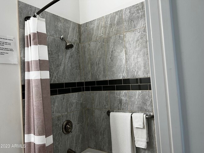 Photo - 18233 N 13th Pl Unit 2