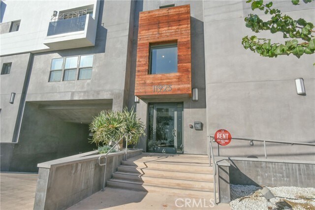 Photo - 11925 Kling St Unit 104