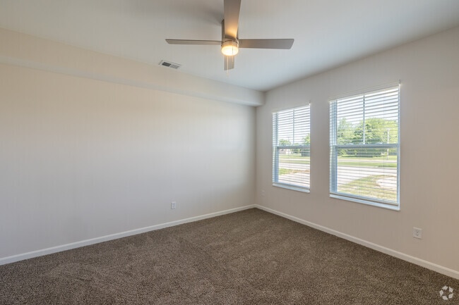 2BR, 2BA - 1,356SF