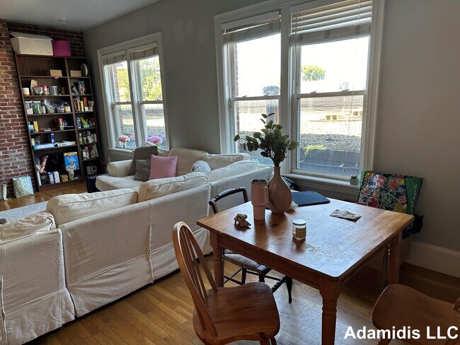 Photo - 605 Dorchester Ave Apartment Unit 3