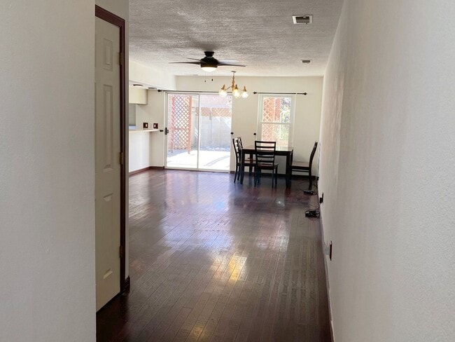 Photo - 1627 55th St NW