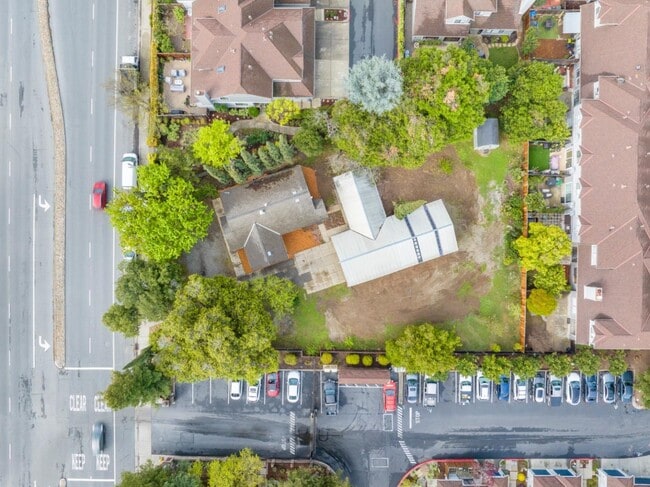Photo - 395 E Dunne Ave