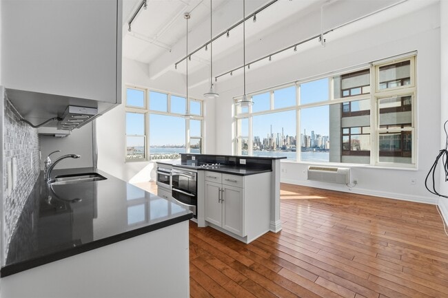 Photo - 1500 Washington St Unit 10Q