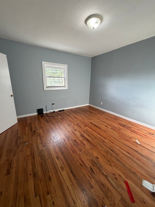 30 Gladstone Ave Unit 3