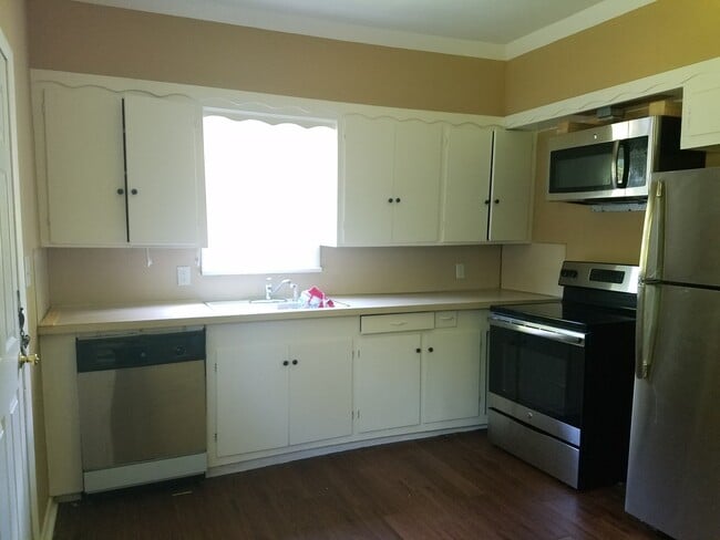 Photo - 774 Grand Ave
