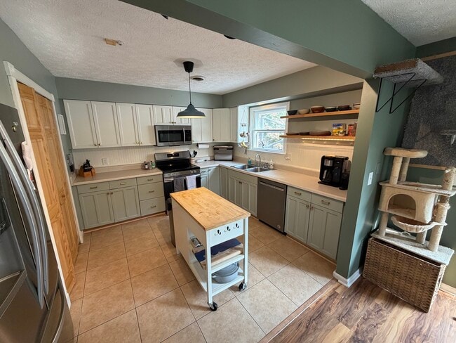 Photo - 1411 Kensington Rd Unit 4C