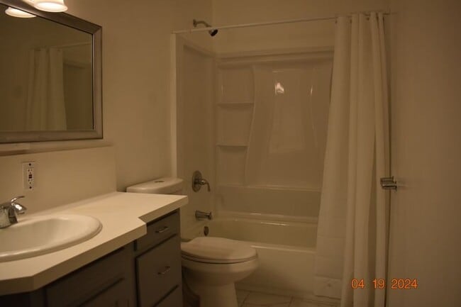 Photo - Charming 3 Bedroom Duplex with Original Character – Chula Vista Rental