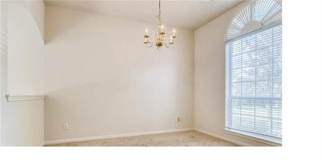 Photo - 1821 Briarton Ln N