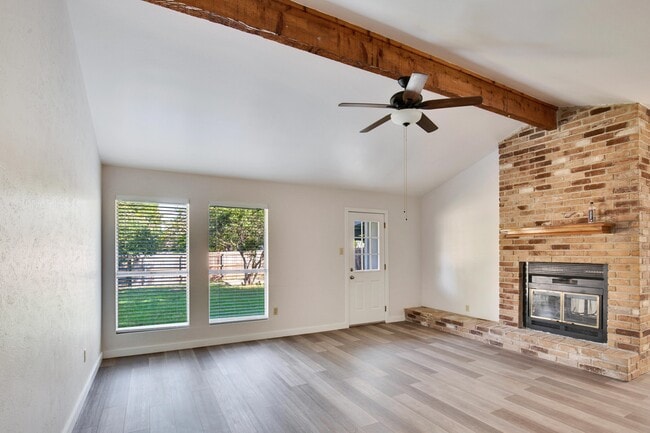 Photo - 3109 Monument Dr