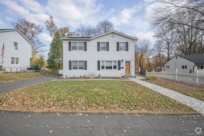 Building Photo - 8 Loran Ct Rental