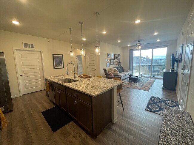 Photo - 3825 Presidio Point Unit 202