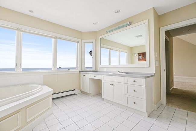 Photo - 42 Oak Bluff Cir