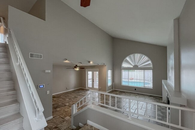 Photo - Modern Comfort with Pool & Spa in The Lakes – Solar Equipped Home