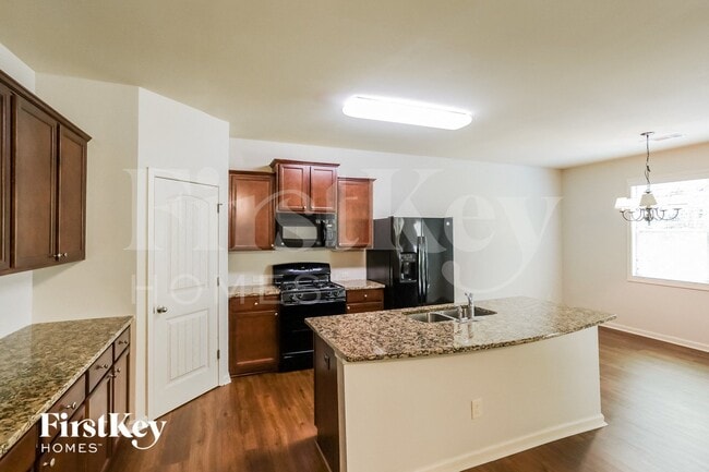 Photo - 7768 Old Thyme Rd