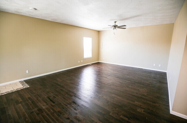 Photo - 412 E Harrison St Unit A