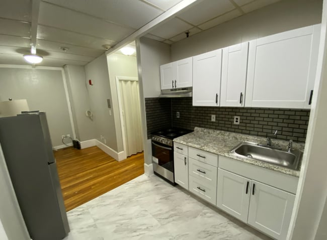 Photo - 877 Beacon St Condo