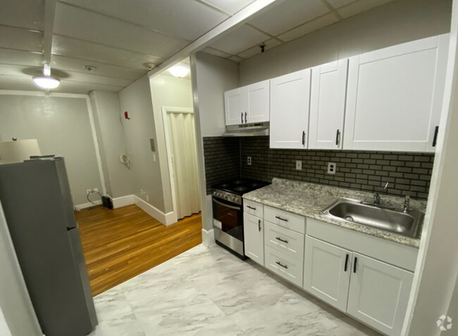 Building Photo - 877 Beacon St Rental