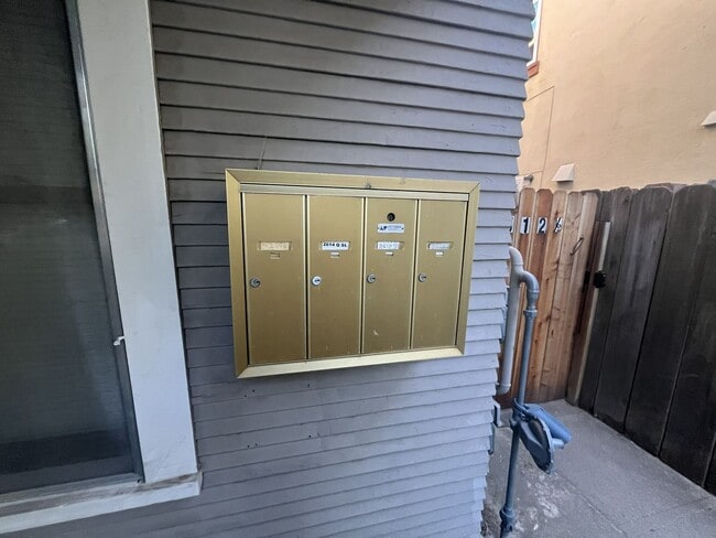 Photo - SAC T-2612-2614 Unit 2612 Q St