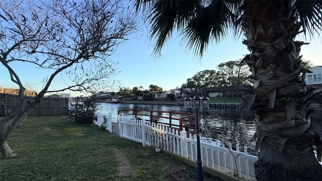 Photo - 2417 Gerol Dr