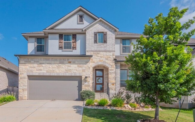Photo - 716 Pinnacle View Dr House