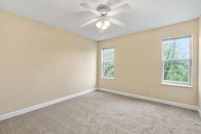 The Pawn - 1 Bed / 1 Bath - 631-661 Sq.Ft.
