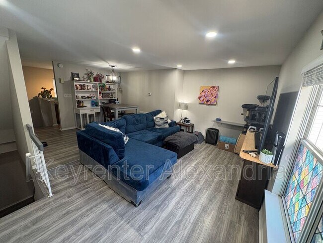 Photo - 5822 Bridgetown Ct