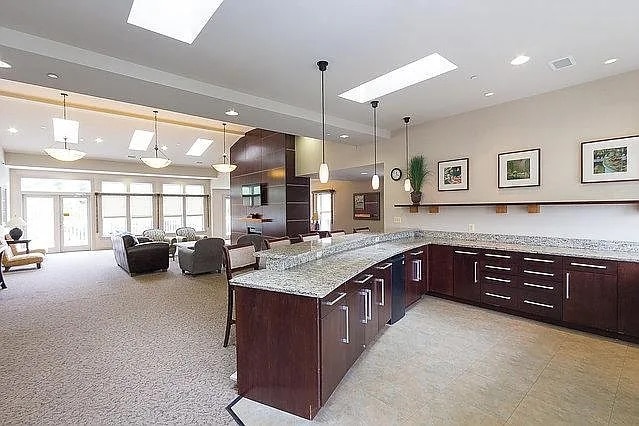 Photo - 11655 Chesterfield Ct Unit L