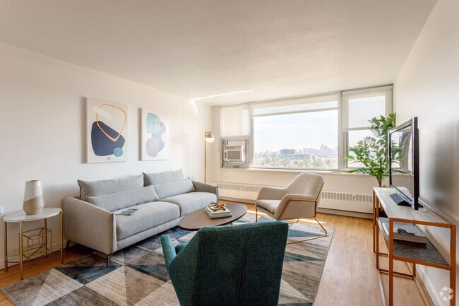 1BR, 1BA - 550SF