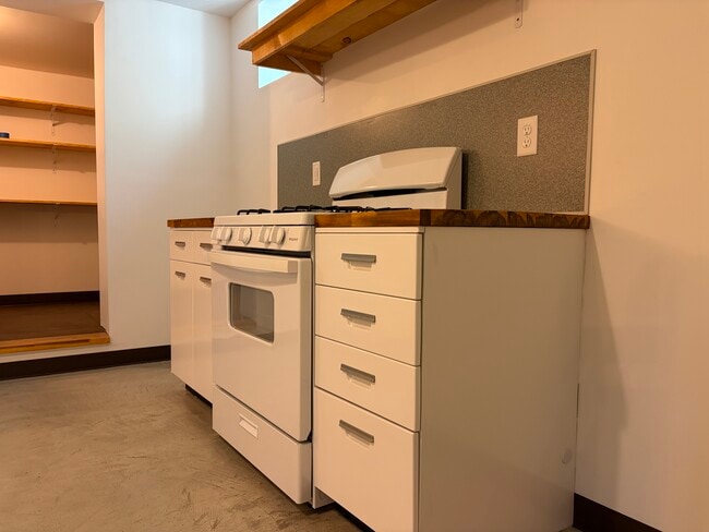 Photo - 1530 S 4th St Unidad 3