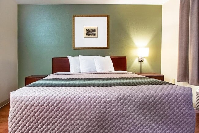 Emerald Suites Black Canyon