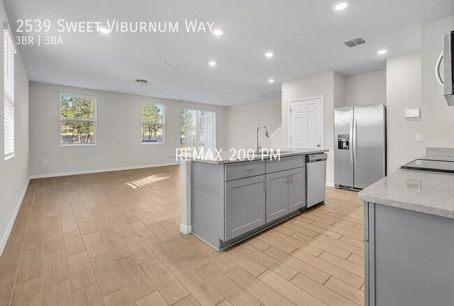 Photo - 2539 Sweet Viburnum Wy