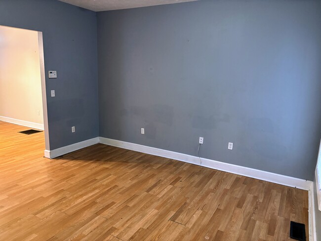 Photo - 2307 N Kenwood Ave