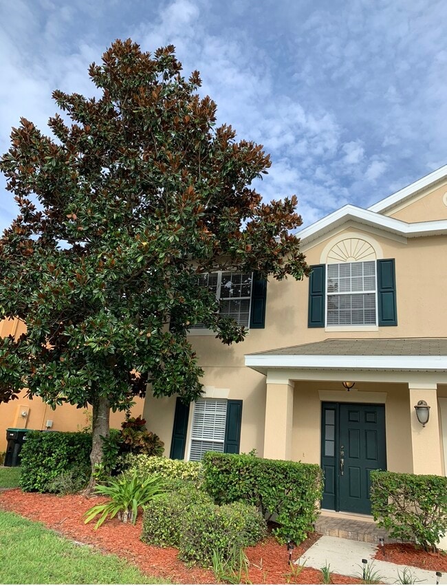 Photo - 10748 Cypress Trail Dr