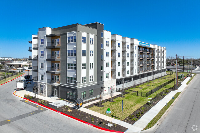 Building Photo - Park South Rental