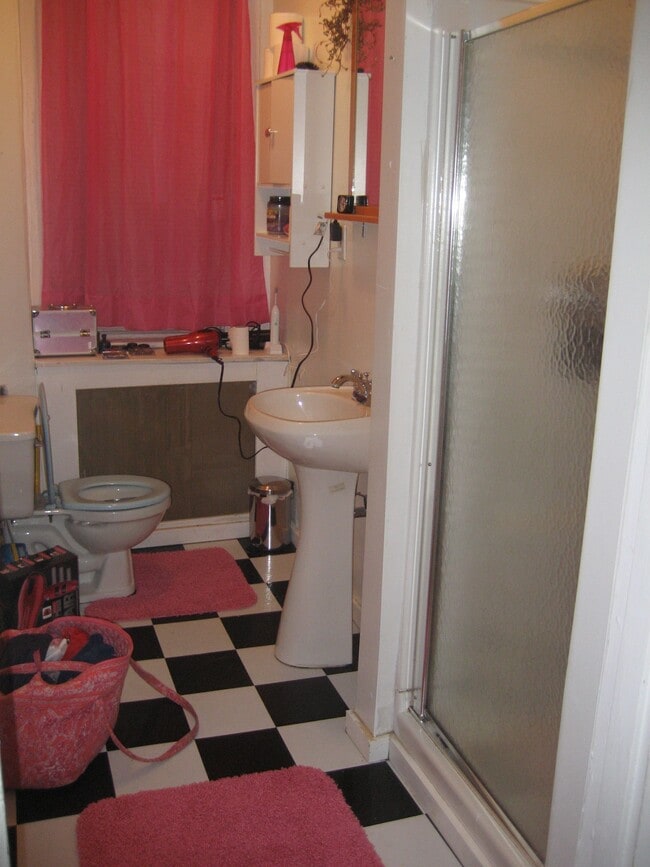 Photo - 745 S 4th St Unidad 2nd floor