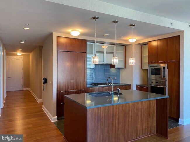 Photo - 1414 S Penn Square Unit 15F