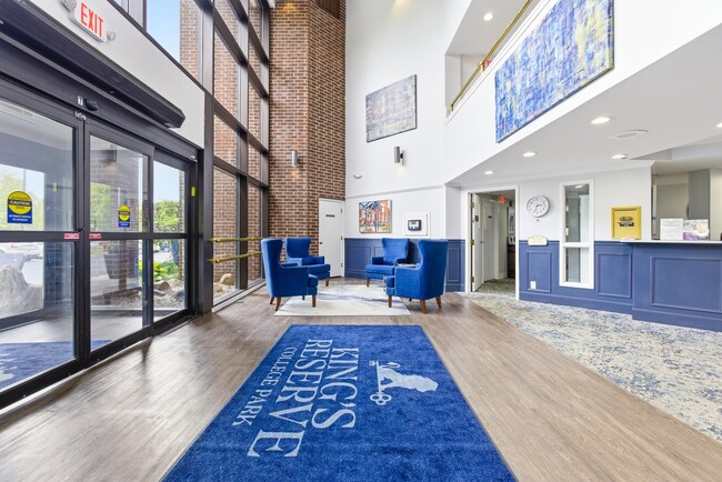 Building Photo - King's Reserve College Park 55+ Active Living